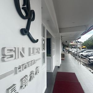 Sin Lien Hotel